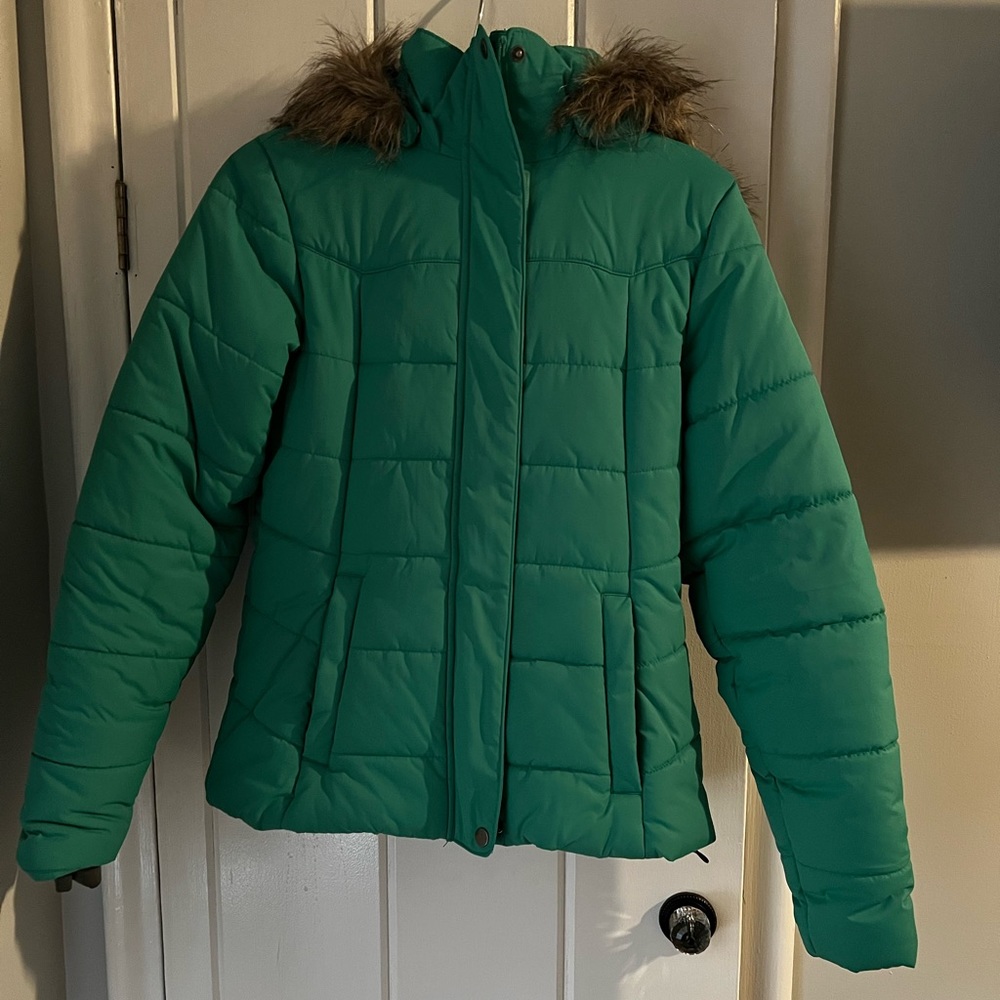 Women’s Columbia Winter Coat Size M Kelly Green lightly worn in great condition